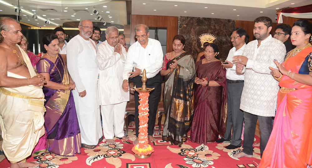 ಲೇಡಿಹಿಲ್‌ನಲ್ಲಿ ‘ಎಸ್.ಎಲ್.ಶೇಟ್ ಡೈಮಂಡ್ ಹೌಸ್’ ಉದ್ಘಾಟನೆ